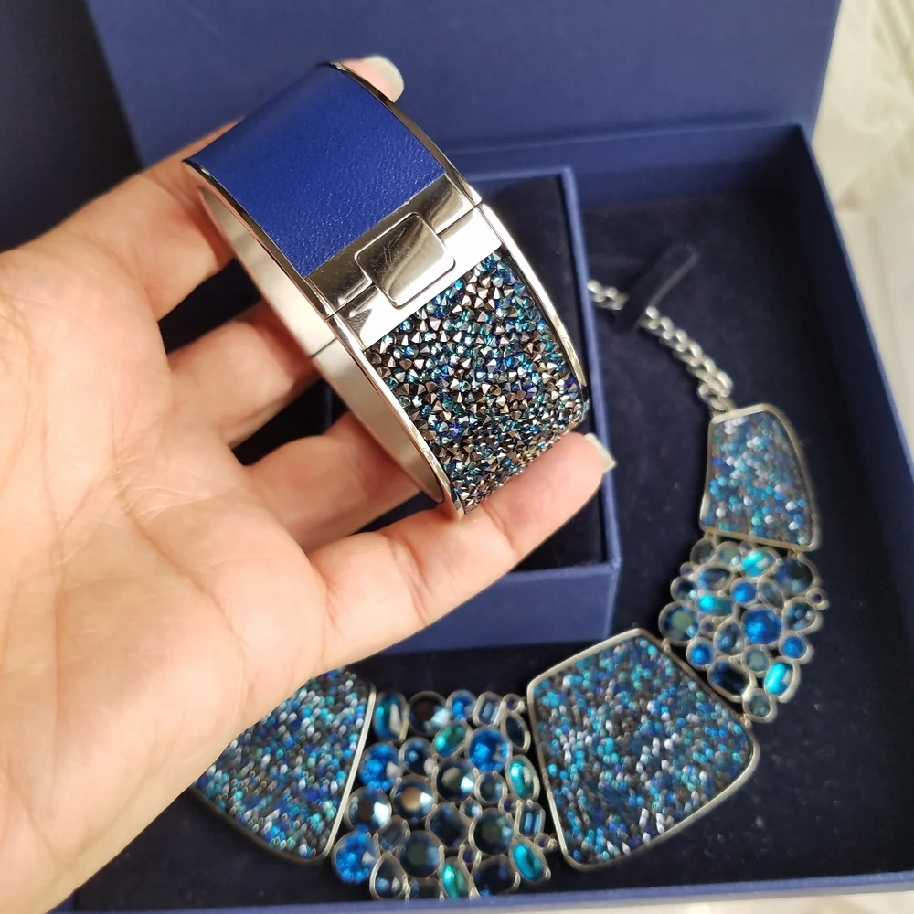 Swarovski authentic swan